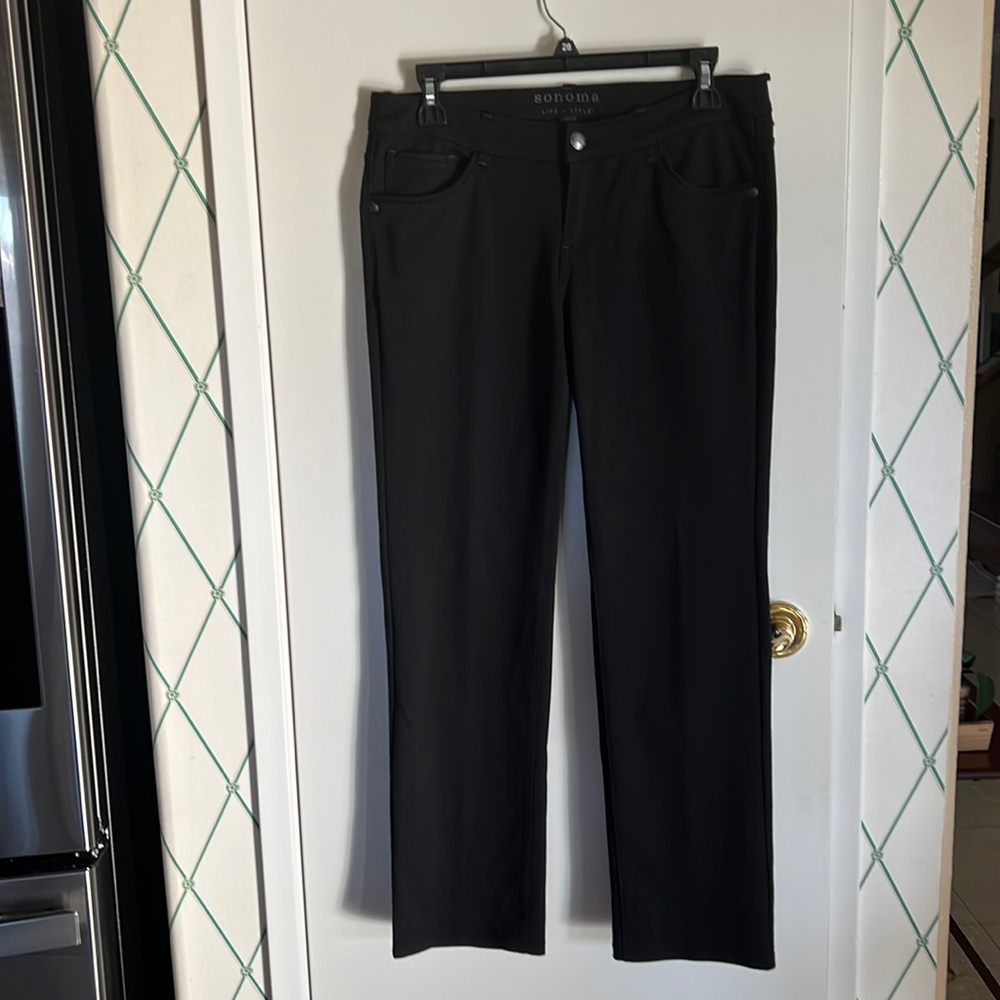 Sonoma Straight leg pants.
